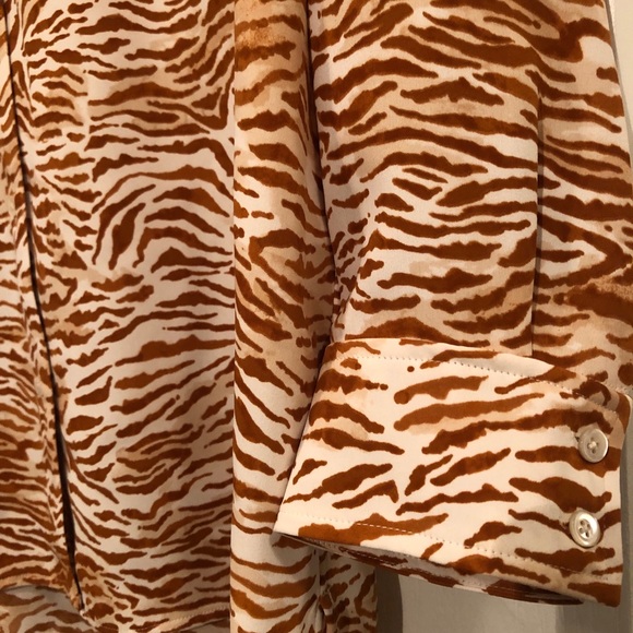 Aritzia Little Moon NWT blouse - Picture 9 of 10